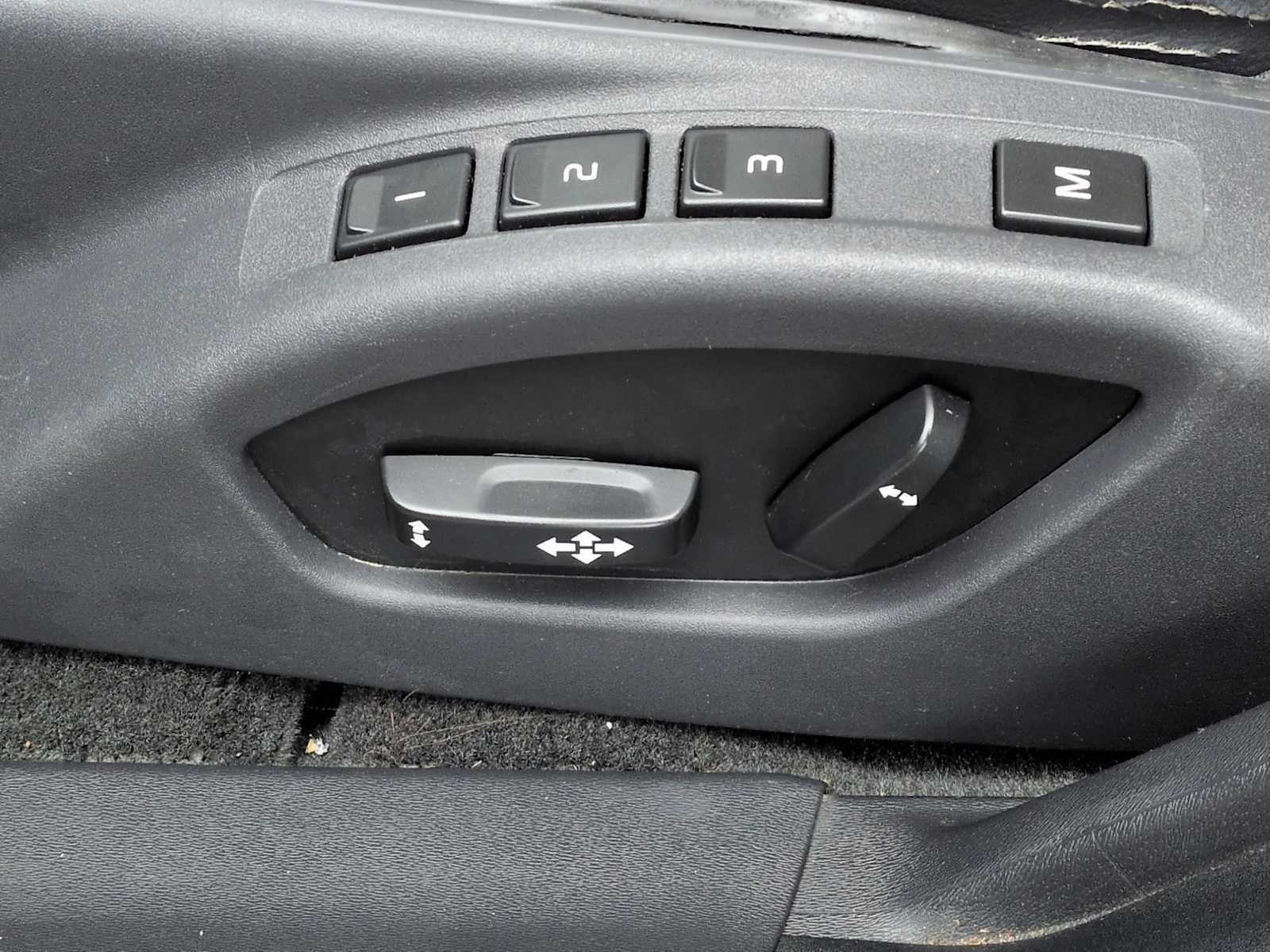 Used 2013 Volvo S60 T5 image 17