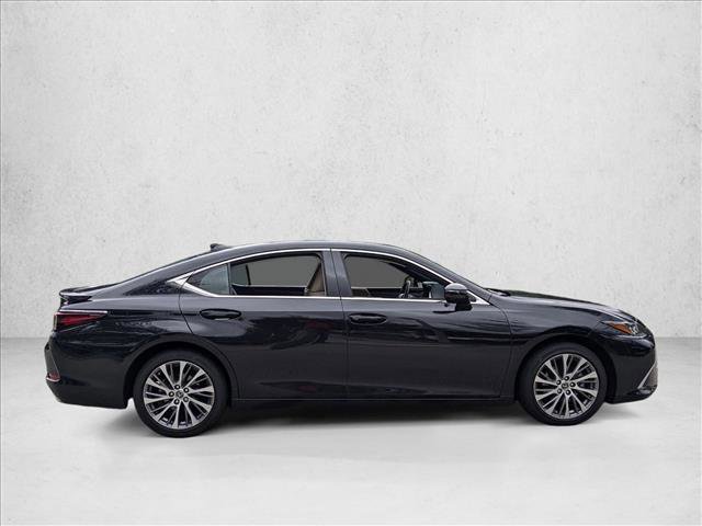 Used 2021 Lexus ES 350 w/ Premium Package image 4