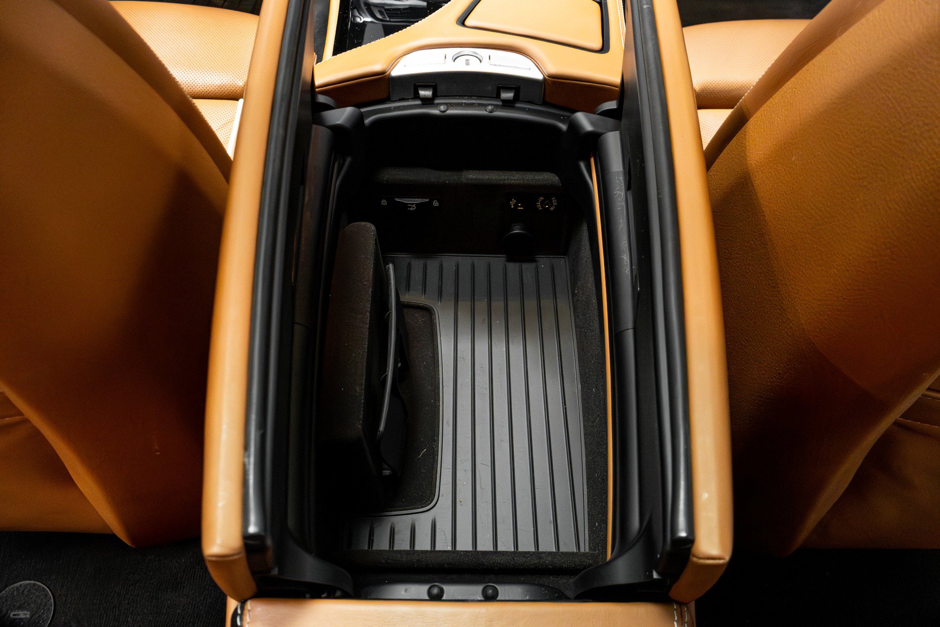 Used 2018 BMW 650i Gran Coupe xDrive AWD/4WD image 30