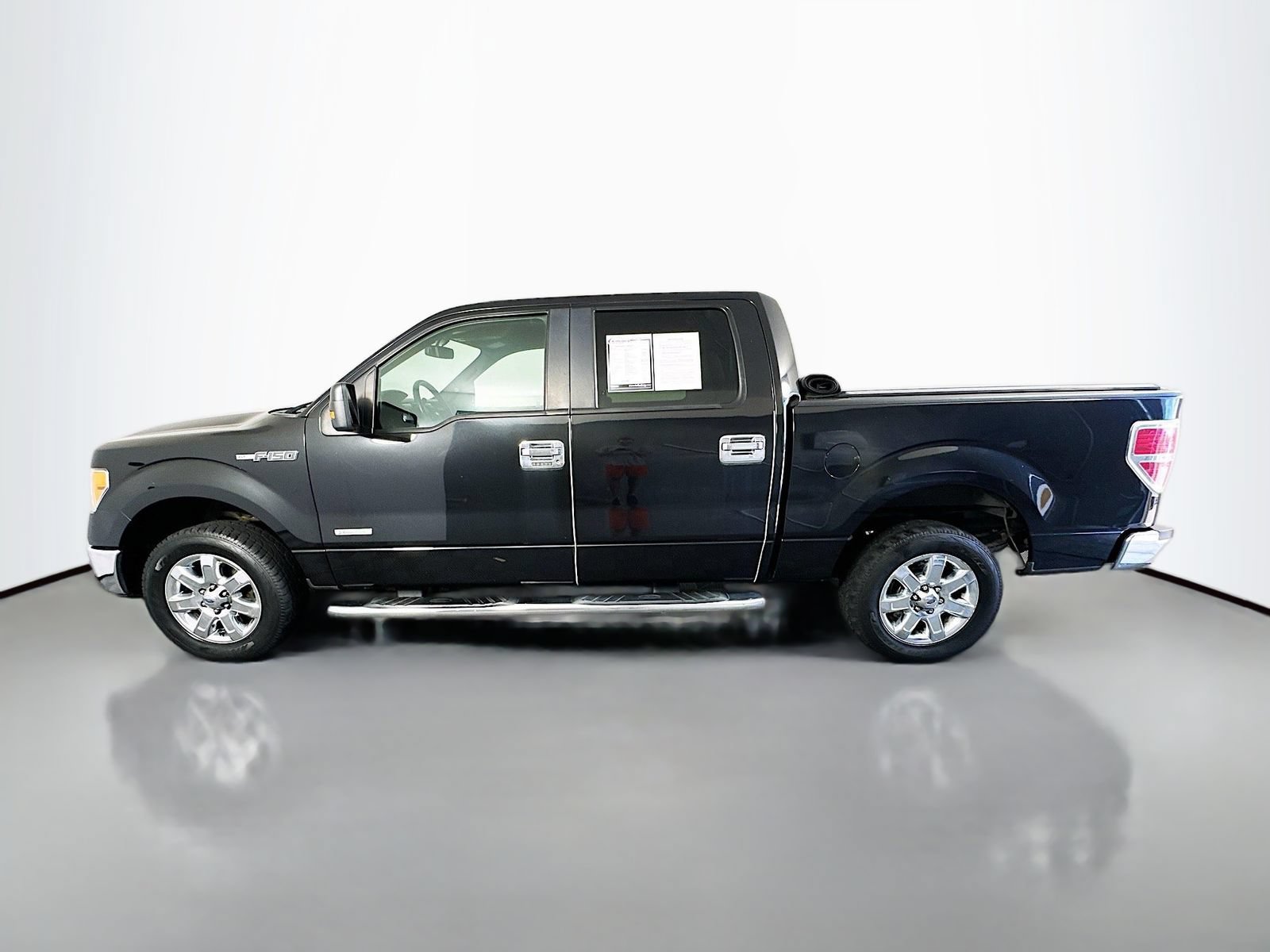 Used 2014 Ford F150 XLT w/ Equipment Group 302A Luxury RWD image 4
