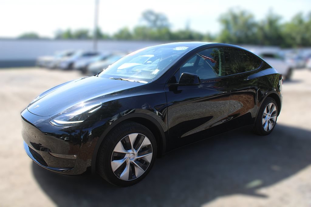 Used 2023 Tesla Model Y Long Range AWD/4WD image 15