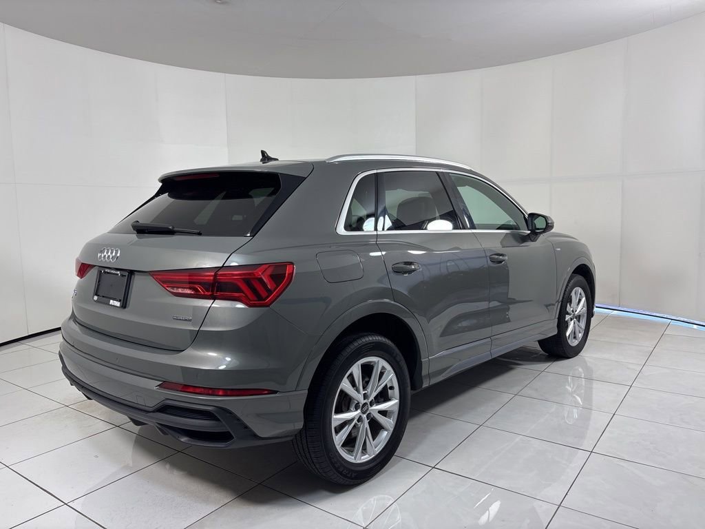Used 2023 Audi Q3 2.0T Premium AWD/4WD image 5