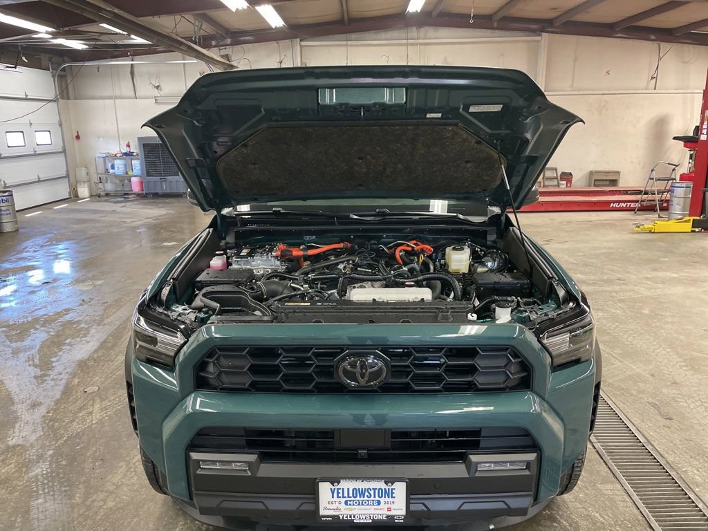 Used 2025 Toyota 4Runner TRD Off-Road AWD/4WD image 36