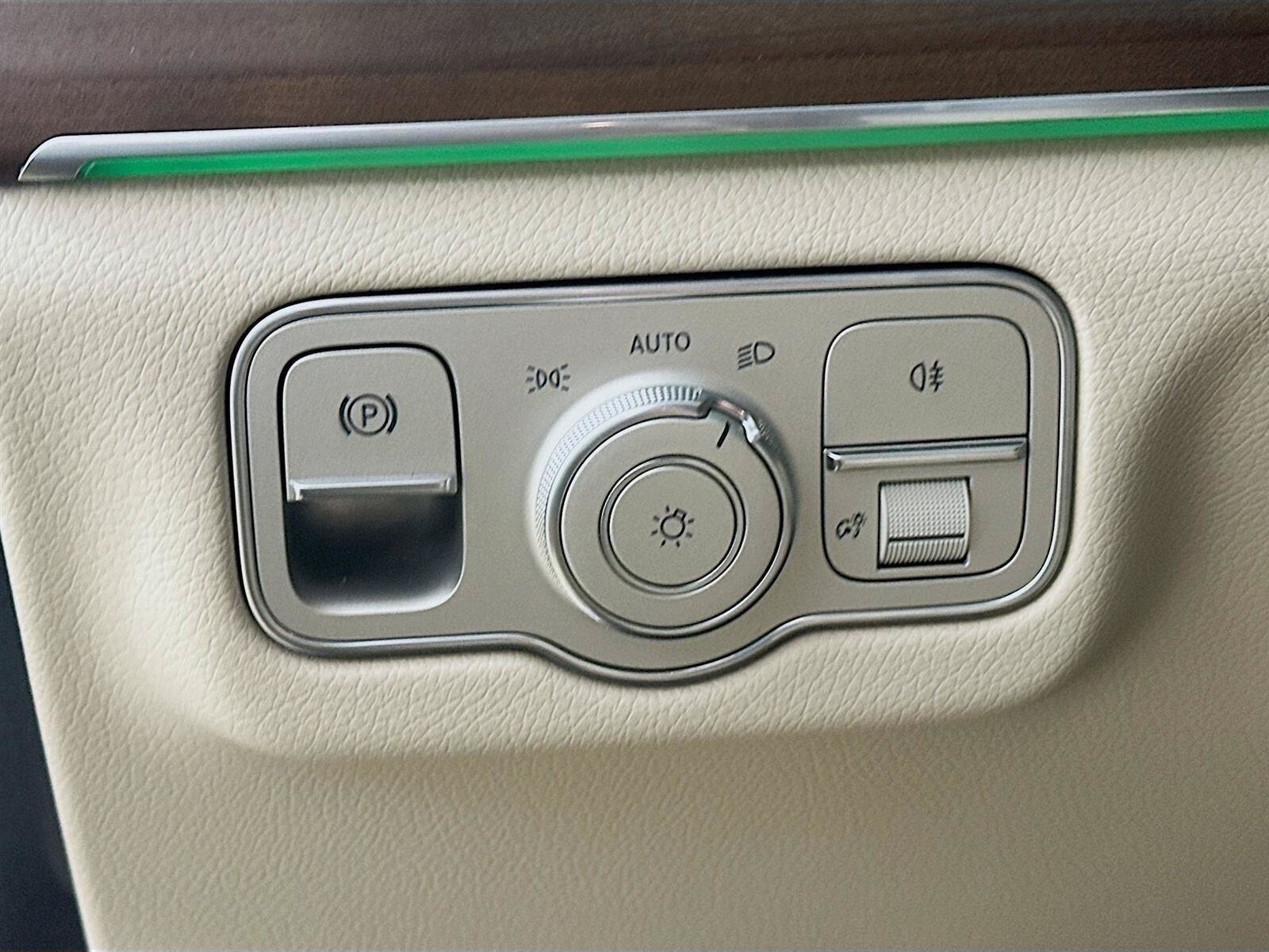 Certified 2026 Mercedes-Benz GLE 350 4MATIC image 10