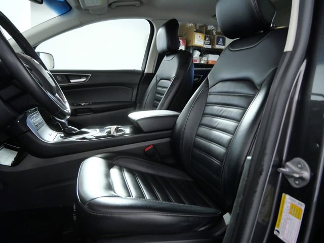 Used 2015 Ford Edge SEL w/ Equipment Group 201A AWD/4WD image 16