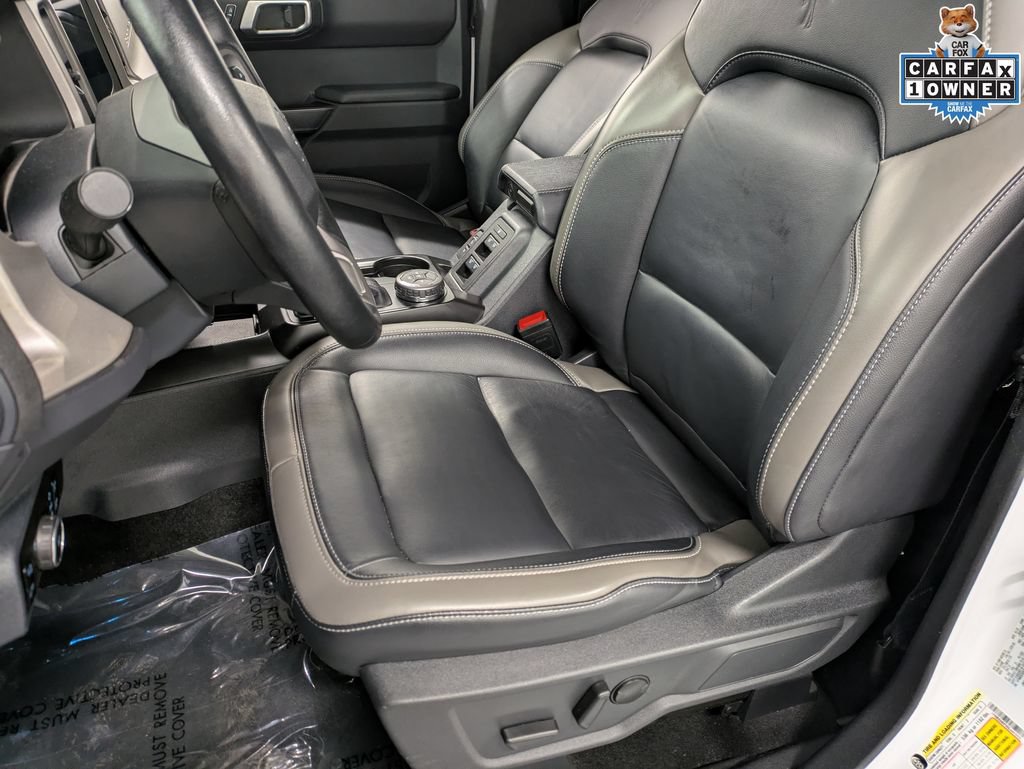 Used 2025 Ford Bronco Outer Banks AWD/4WD image 13