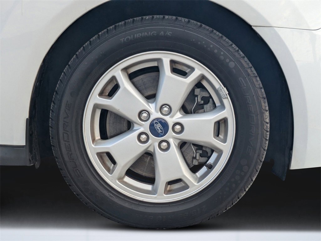 Used 2015 Ford Transit Connect XLT image 10