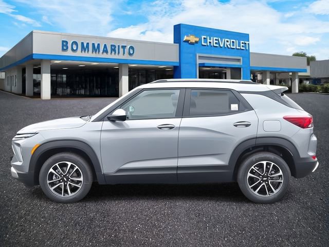 New 2026 Chevrolet TrailBlazer LT w/ Driver Confidence Package image 2