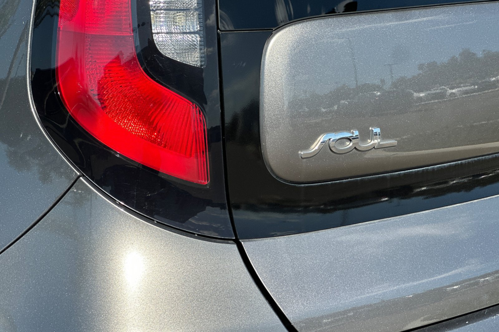 Used 2019 Kia Soul FWD image 35