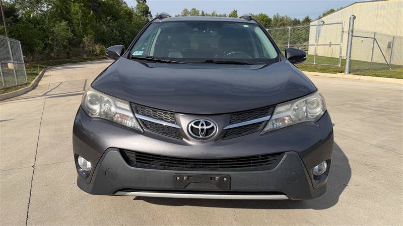 Used 2014 Toyota RAV4 Limited w/ Technology Package AWD/4WD image 8