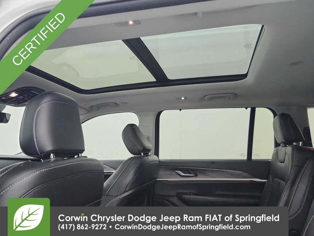 Certified 2023 Jeep Grand Cherokee L Limited w/ Luxury Tech Group II AWD/4WD image 29
