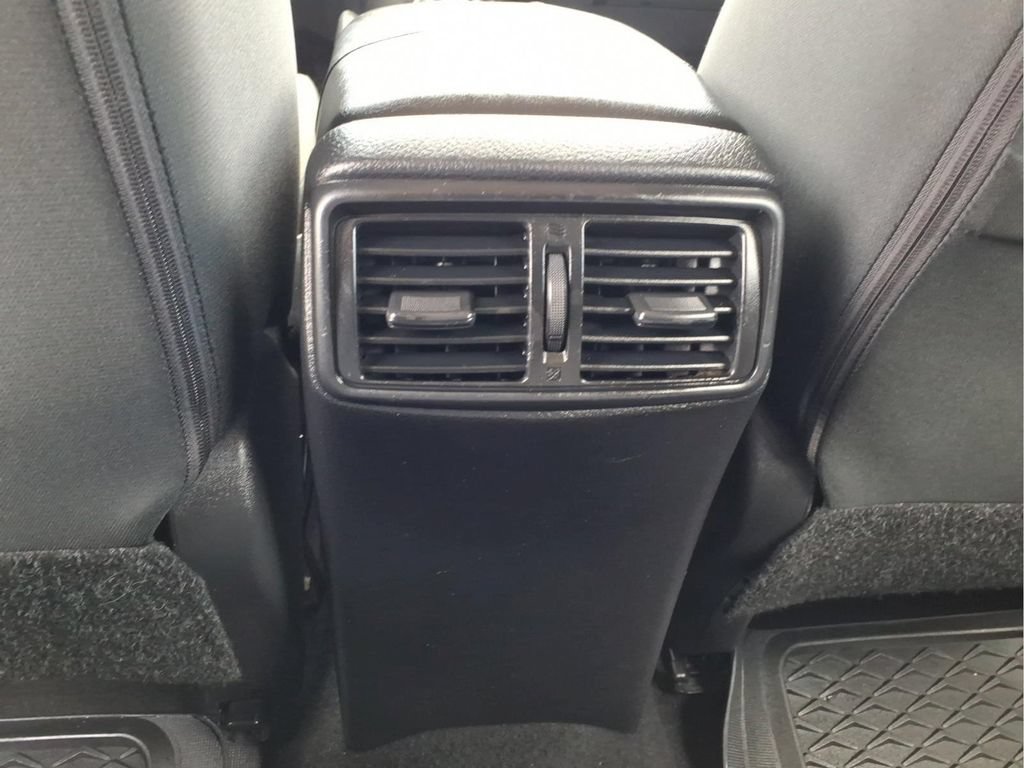 Used 2021 Nissan Rogue Sport S FWD image 16