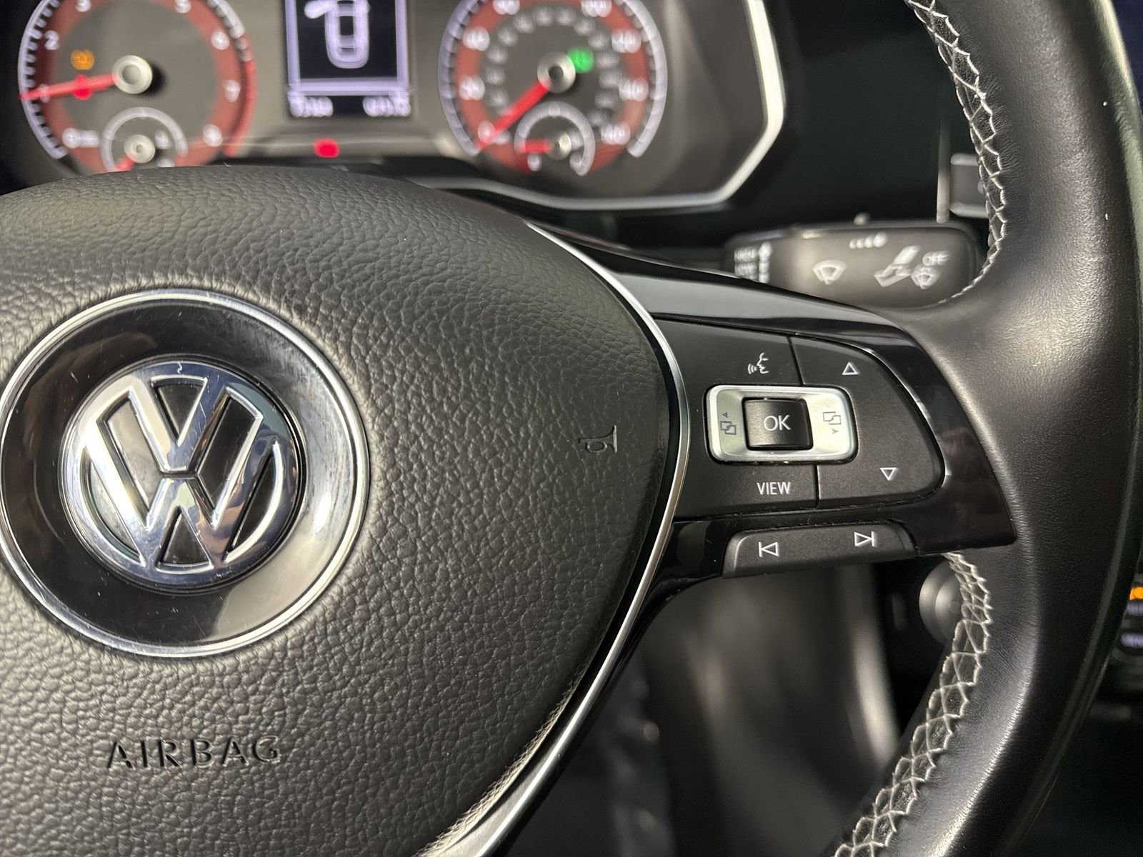 Used 2019 Volkswagen Jetta R-Line w/ R-Line Cold Weather Package image 12