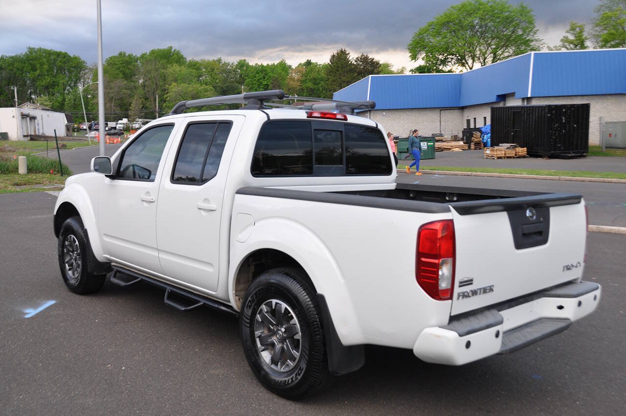 Used 2015 Nissan Frontier PRO-4X w/ Pro-4x Luxury Package AWD/4WD image 14