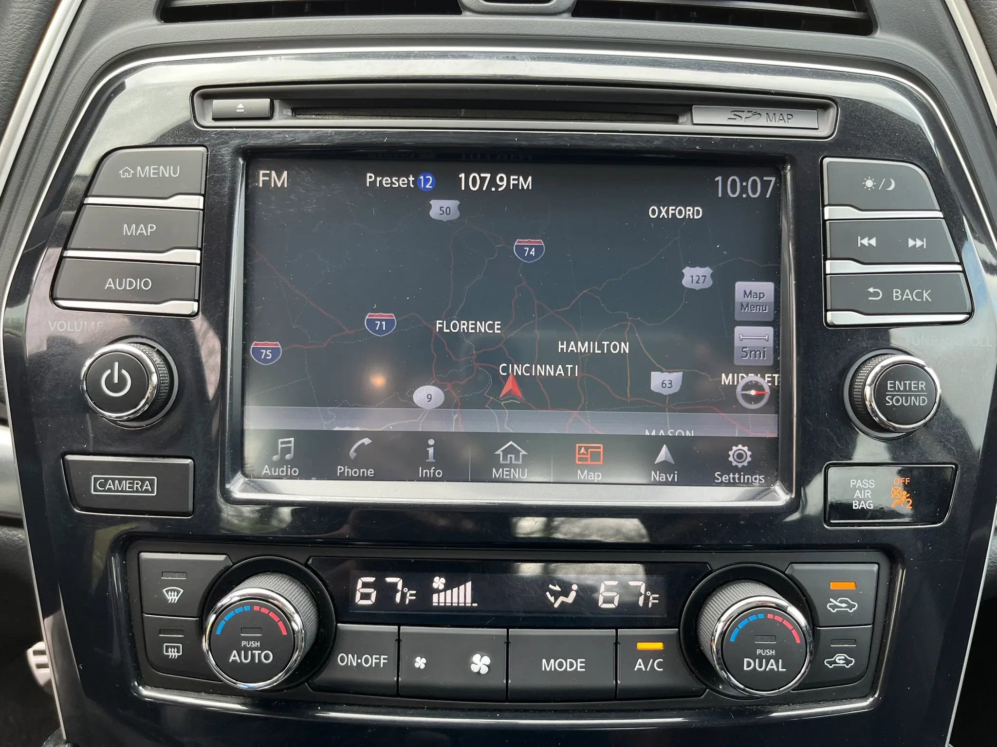 Used 2017 Nissan Maxima SR w/ Midnight Edition image 15