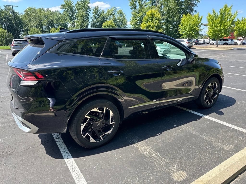 Certified 2024 Kia Sportage SX AWD/4WD image 6