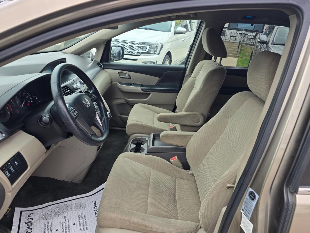 Used 2011 Honda Odyssey EX image 9