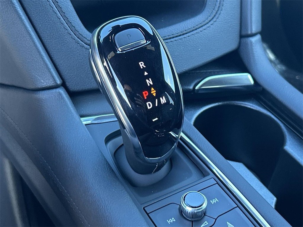 New 2025 Cadillac XT5 Premium Luxury image 13