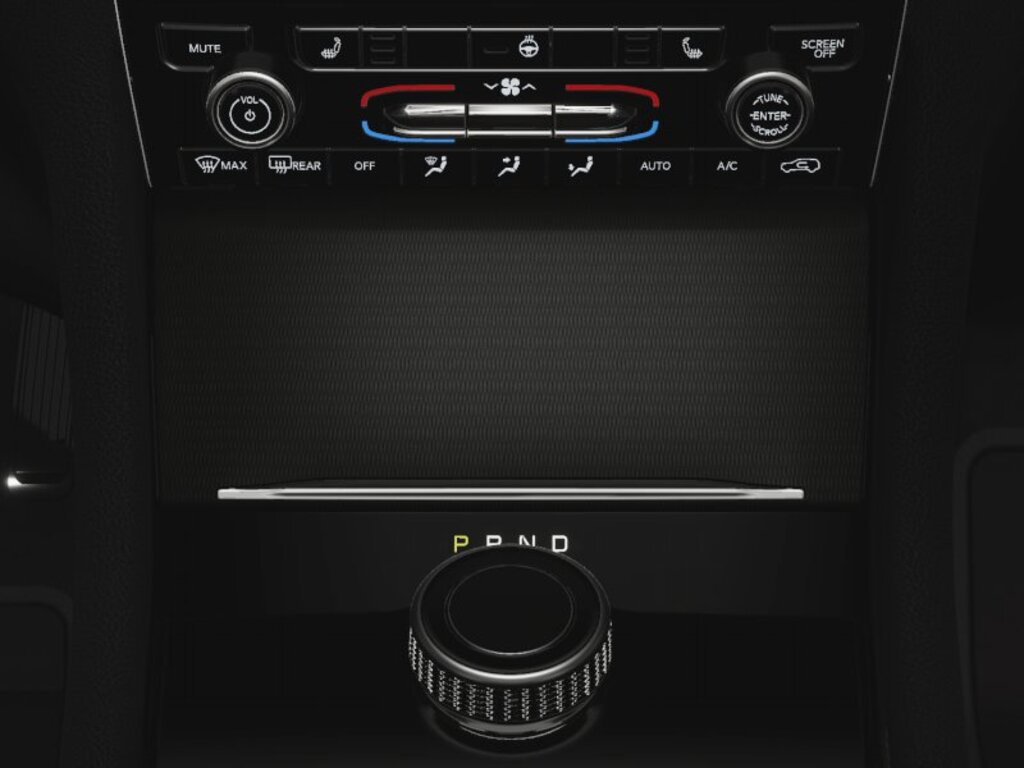 New 2025 Jeep Grand Cherokee L Laredo image 24