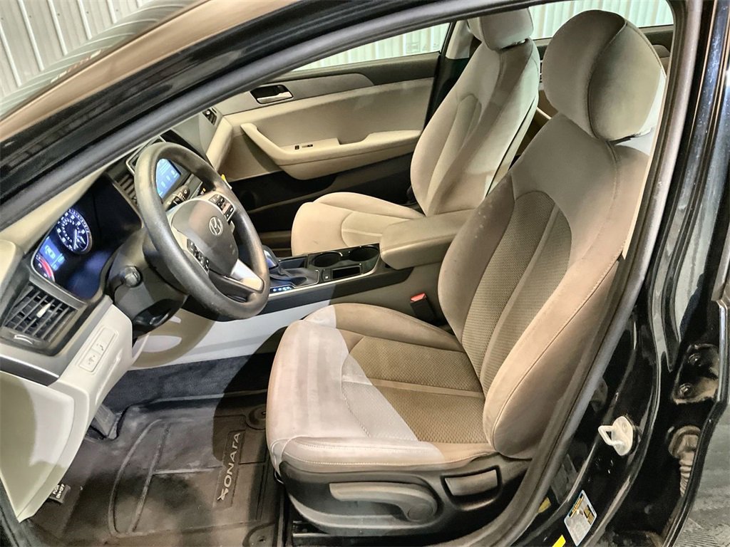 Used 2019 Hyundai Sonata SE image 17