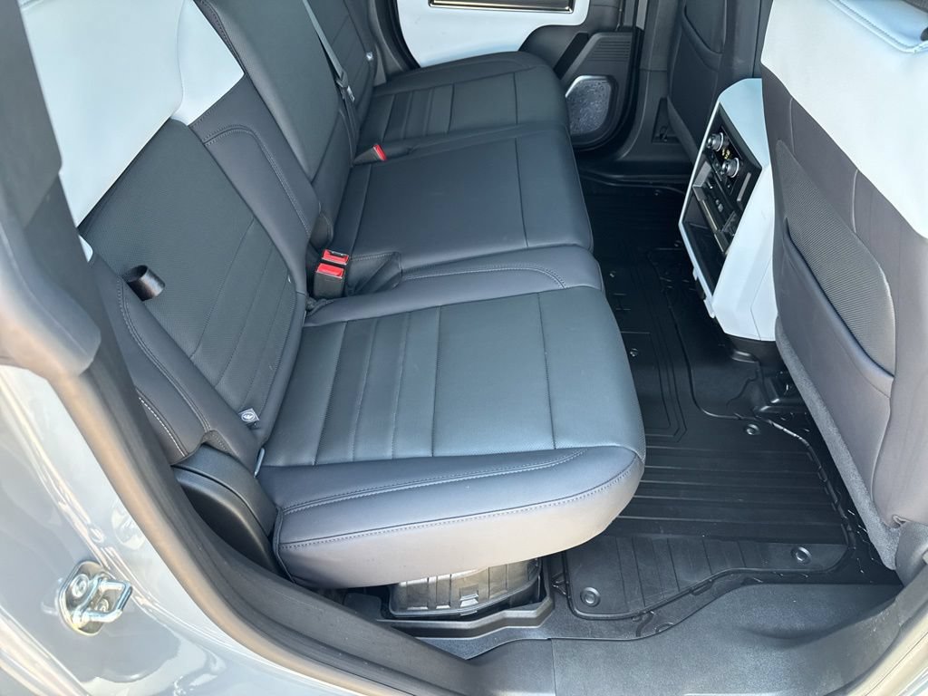 Used 2025 GMC Hummer EV 3X AWD/4WD image 28