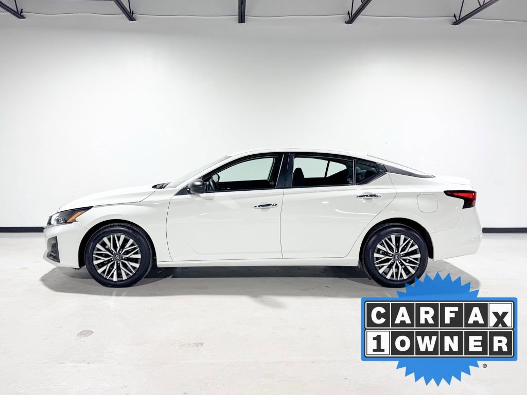 Used 2025 Nissan Altima 2.5 SV image 5