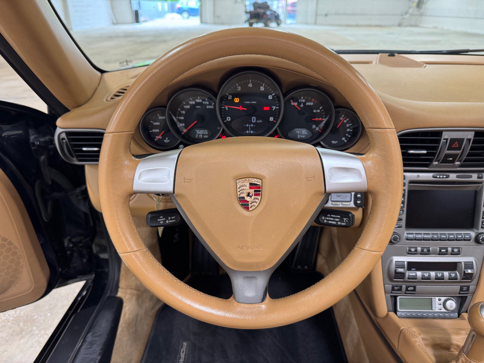 Used 2006 Porsche 911 Carrera RWD image 80