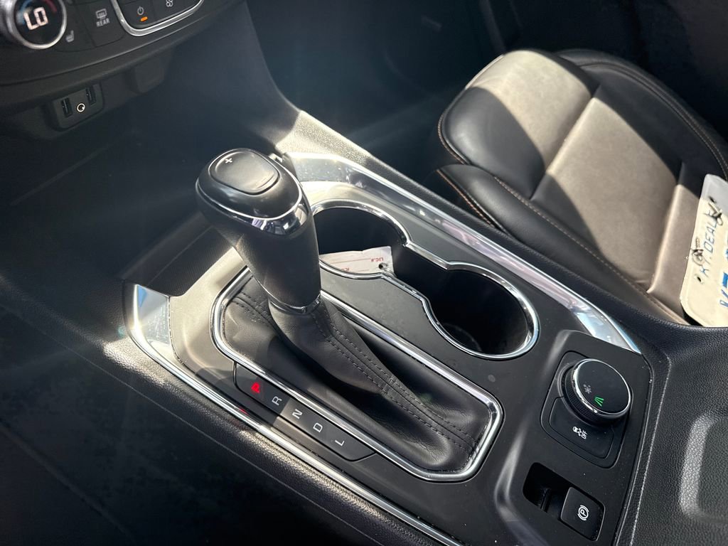 Used 2018 Chevrolet Traverse LT FWD image 36