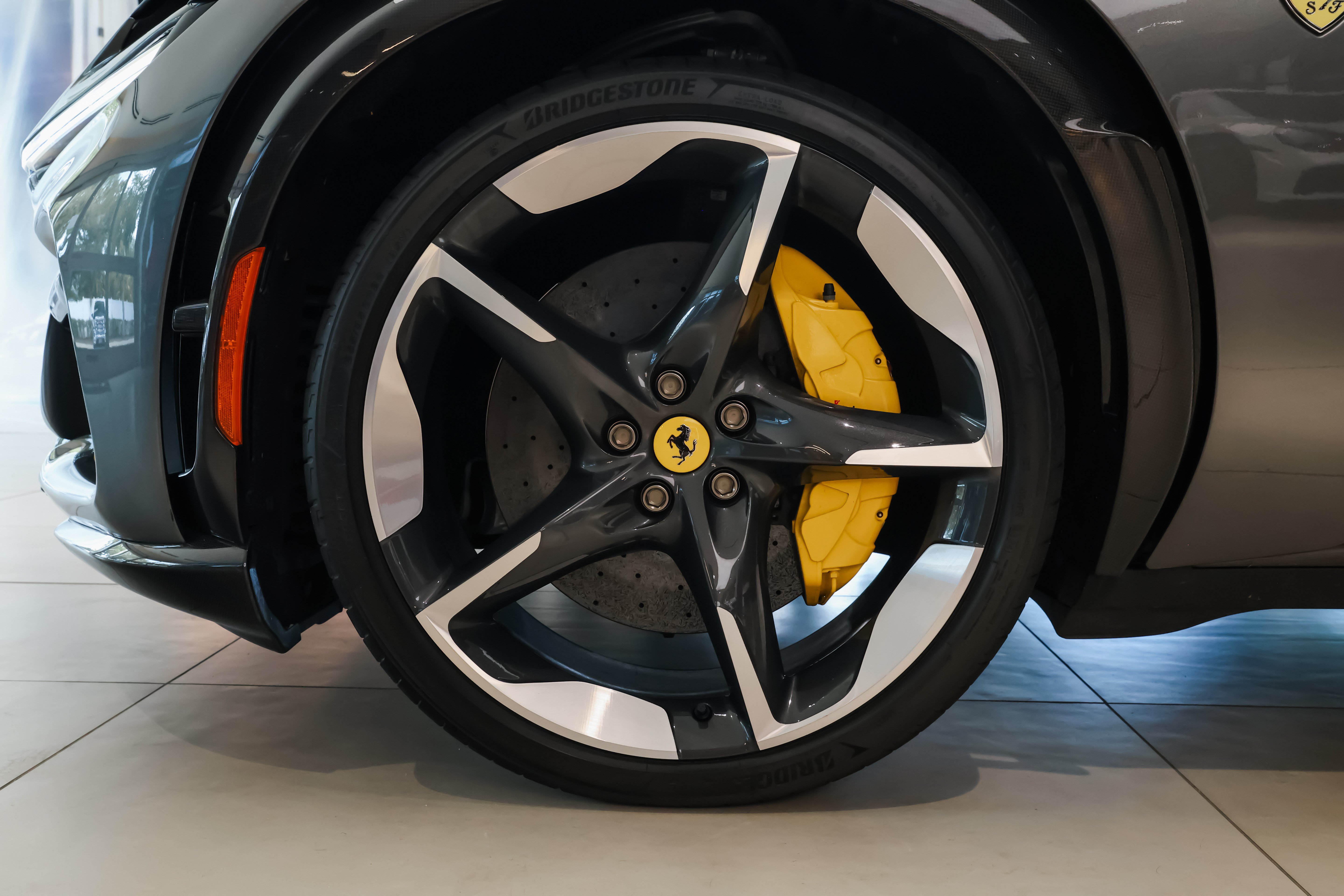 Used 2025 Ferrari Purosangue AWD/4WD image 48