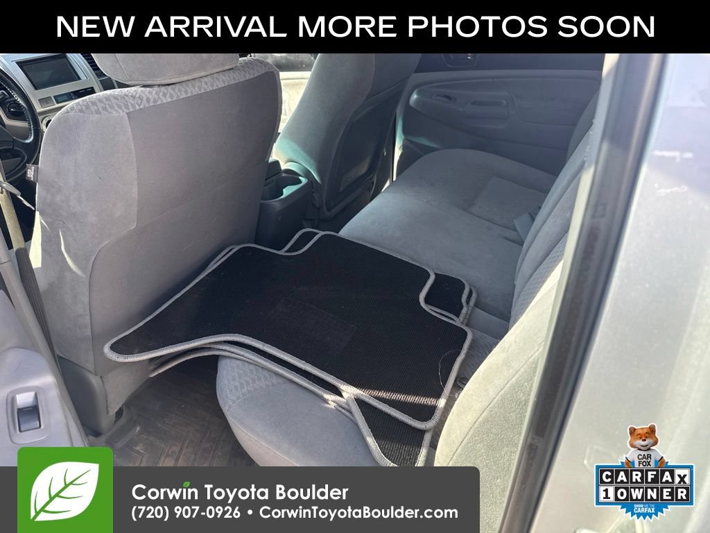 Used 2010 Toyota Tacoma 4x4 Double Cab w/ SR5 Pkg #2 image 10