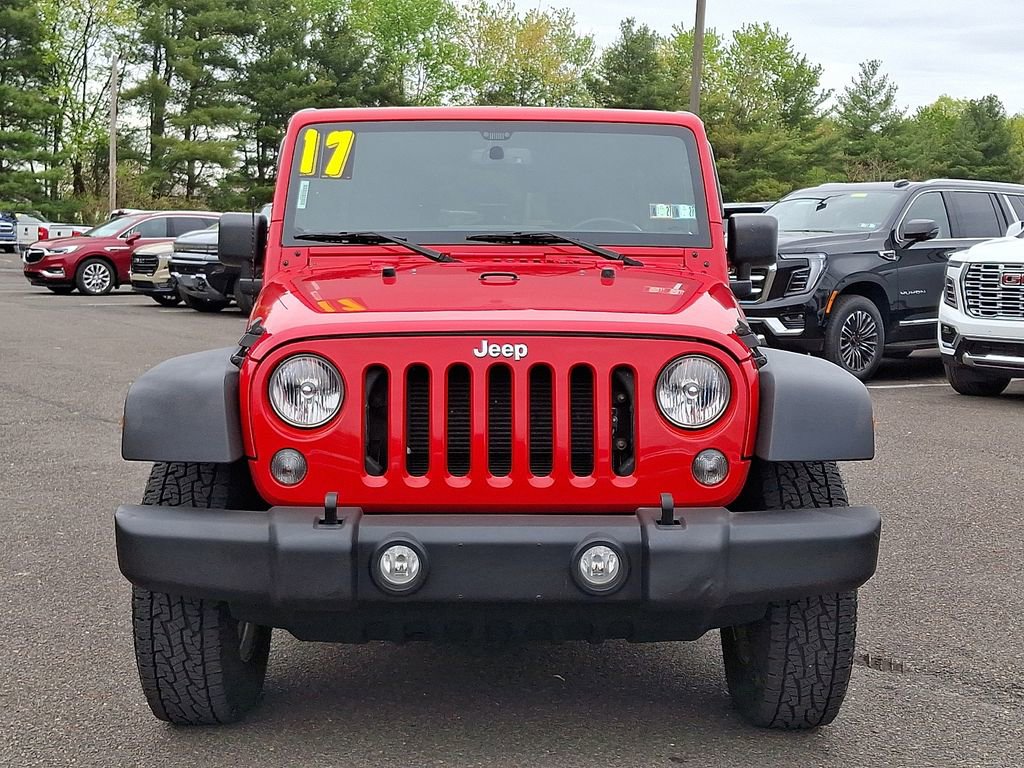 Used 2017 Jeep Wrangler Unlimited Sport w/ Quick Order Package 24S AWD/4WD image 2