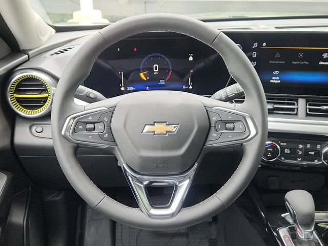 New 2026 Chevrolet Trax LT w/ Driver Confidence Package FWD image 21