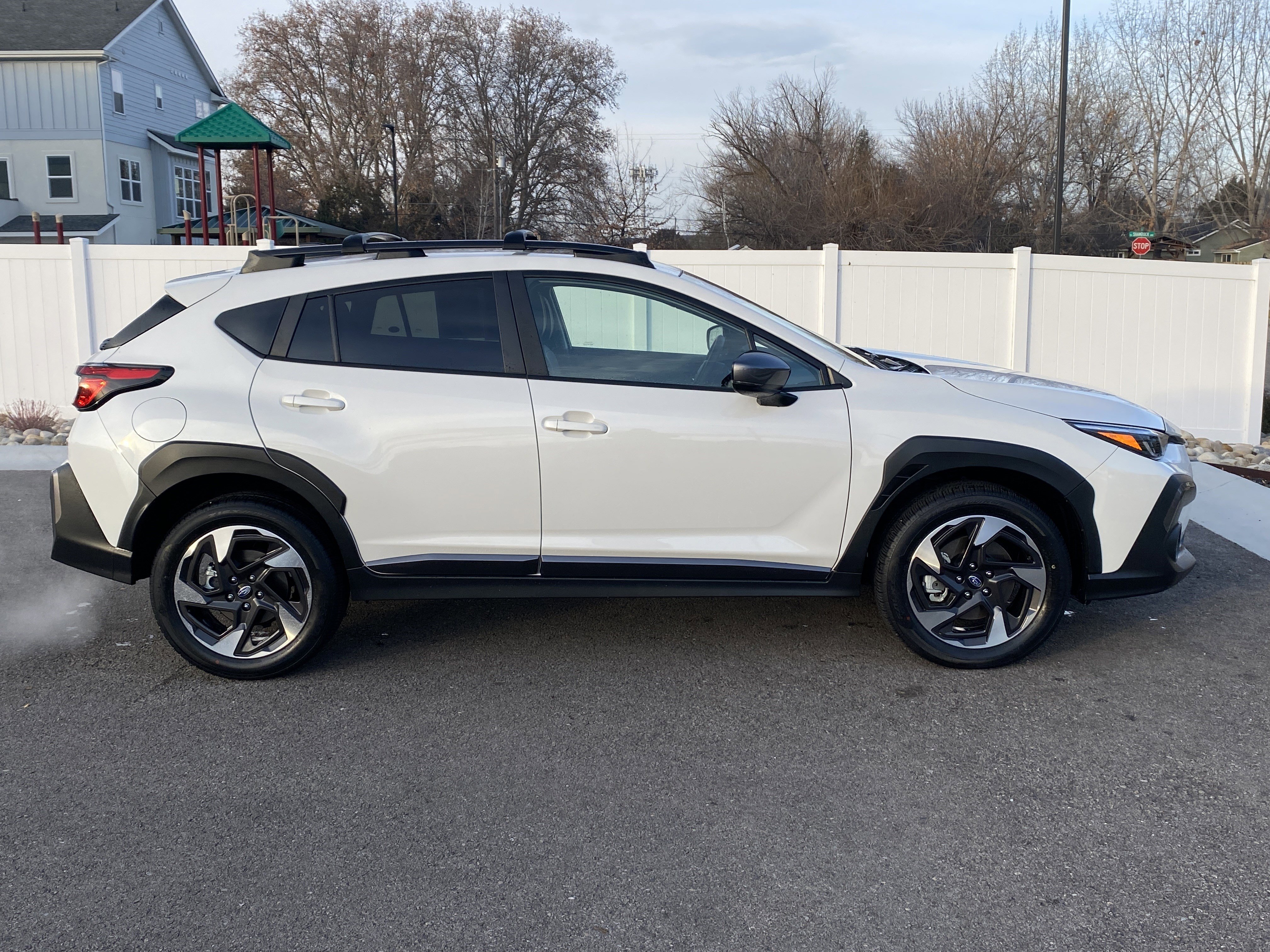 Used 2025 Subaru Crosstrek 2.5i Limited w/ Crosstrek Mirror Package image 7