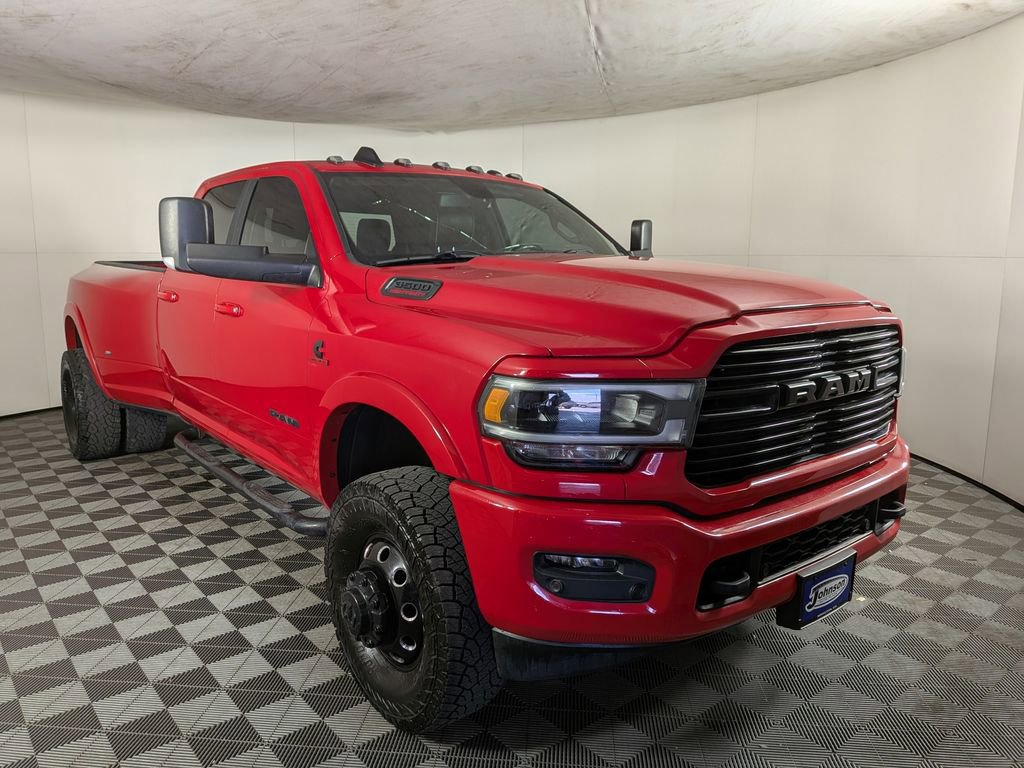 Used 2022 RAM 3500 Laramie w/ Night Edition image 5