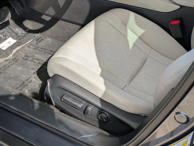 New 2025 Honda Accord SE image 4