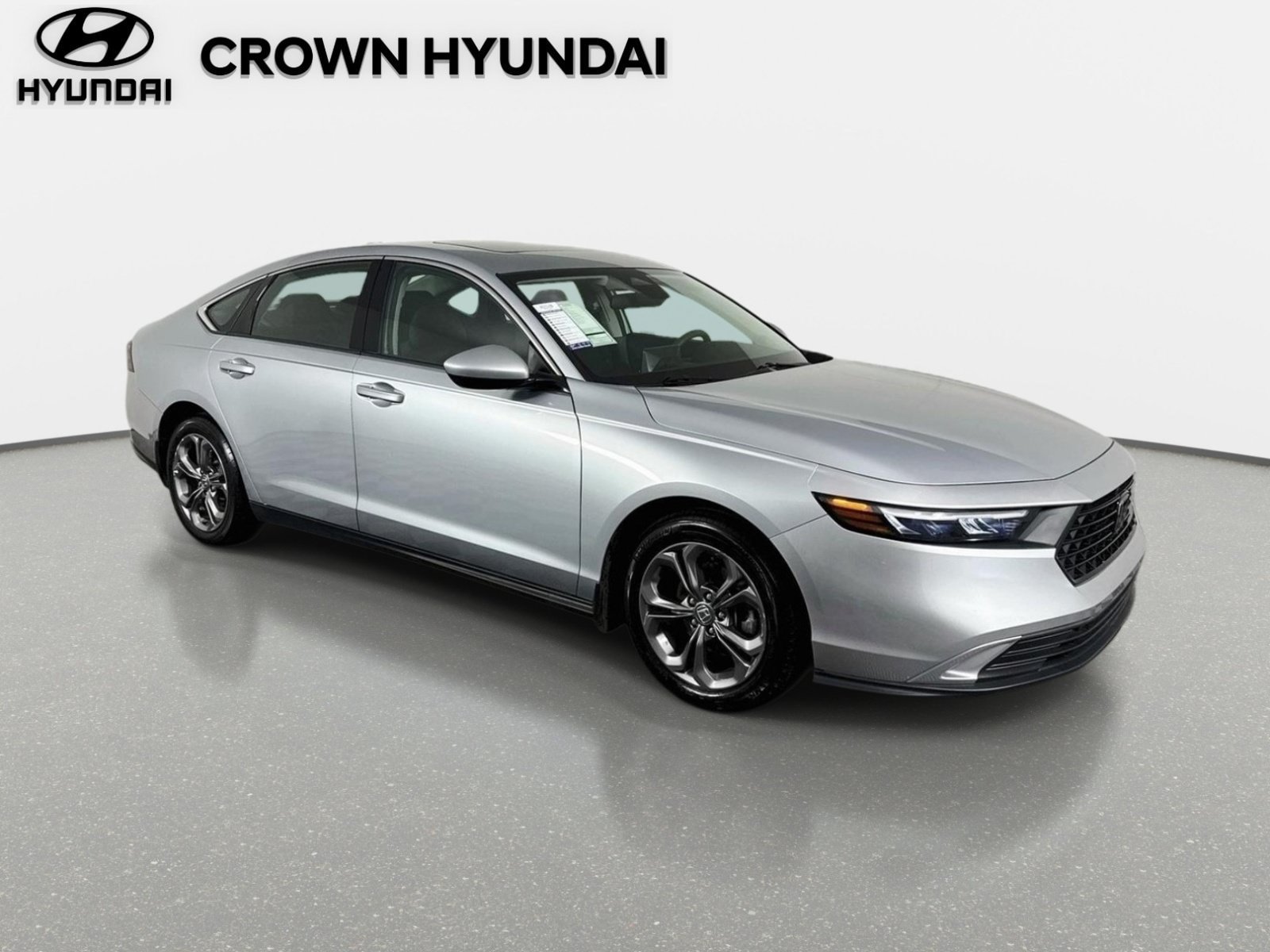 Used 2024 Honda Accord EX image 4
