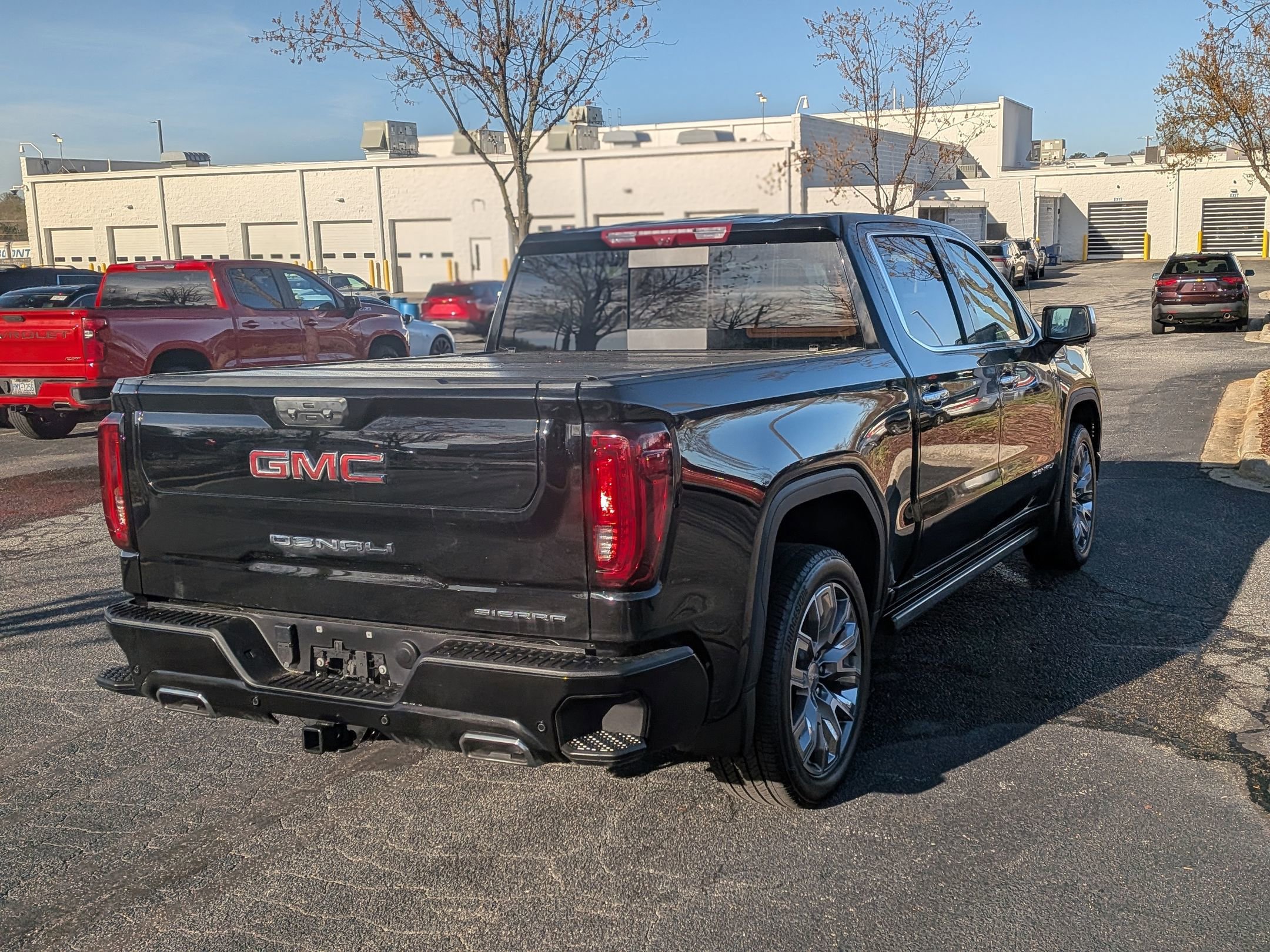 Certified 2025 GMC Sierra 1500 Denali image 9
