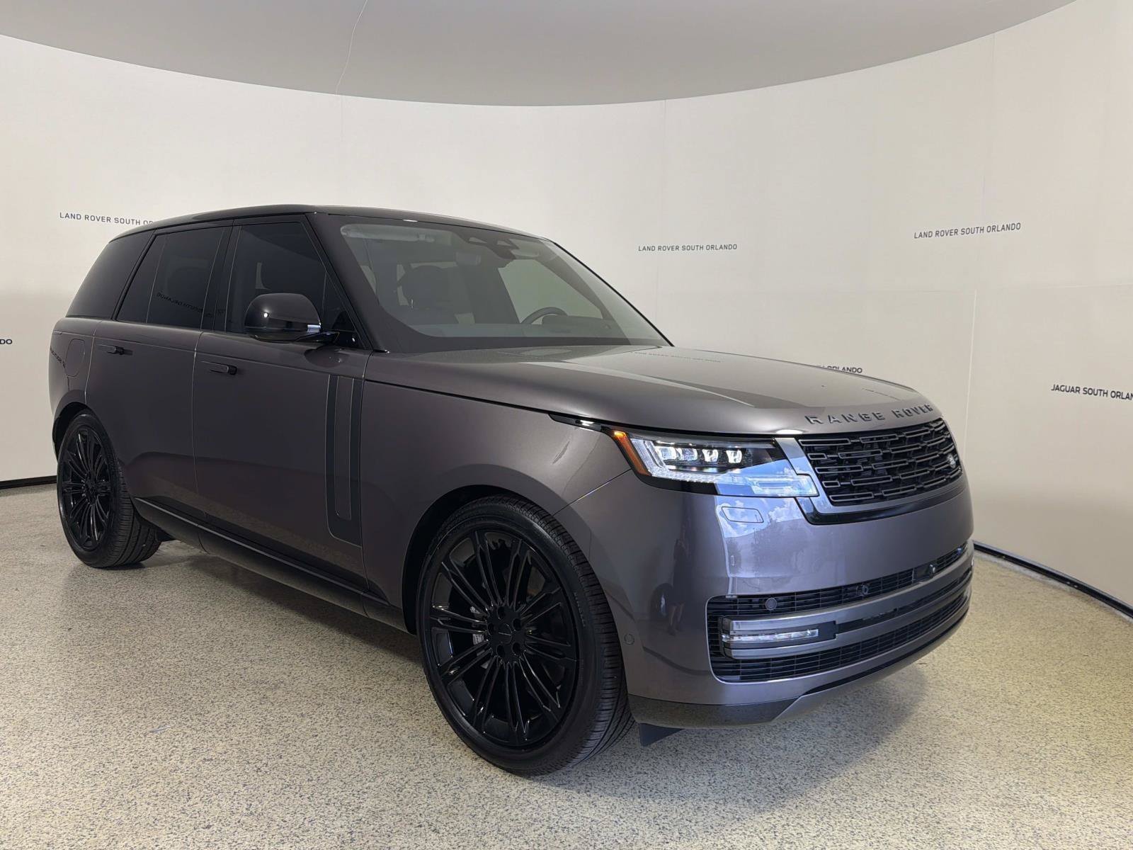New 2026 Land Rover Range Rover SE AWD/4WD image 7