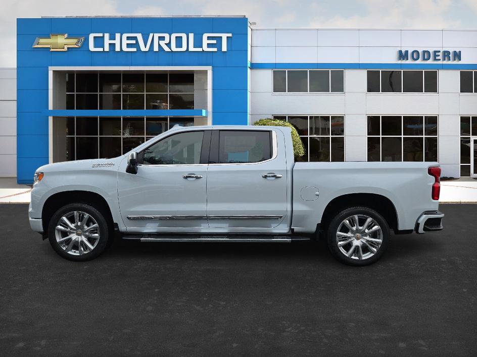 New 2026 Chevrolet Silverado 1500 High Country w/ High Country Premium Package image 2