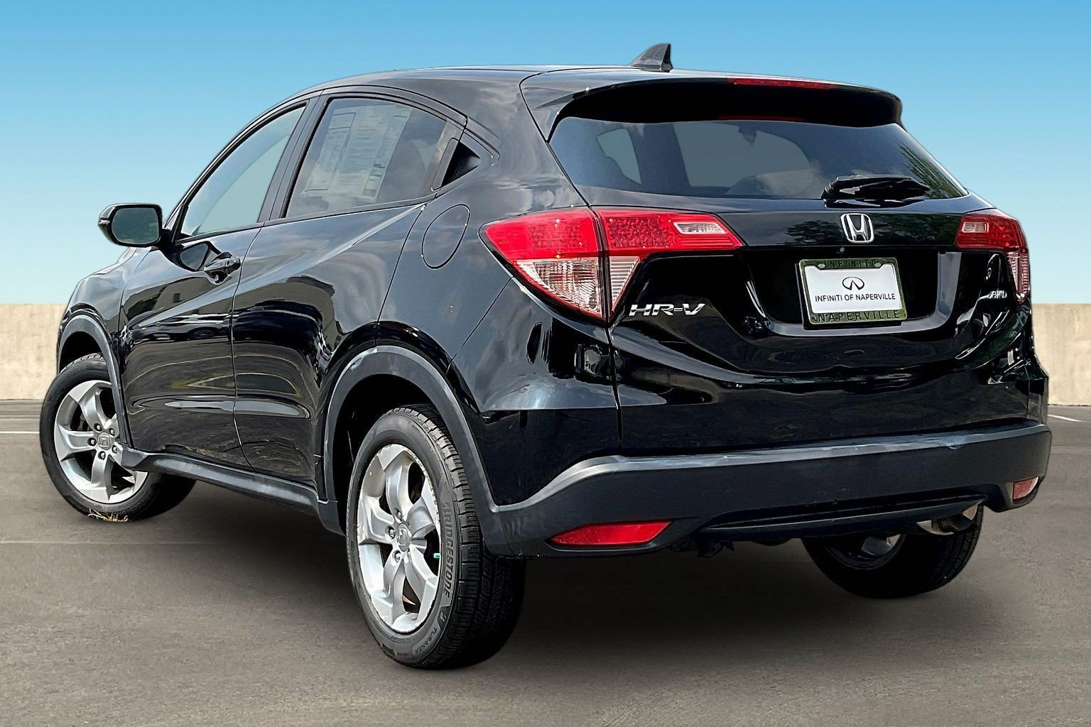 Used 2016 Honda HR-V EX image 4