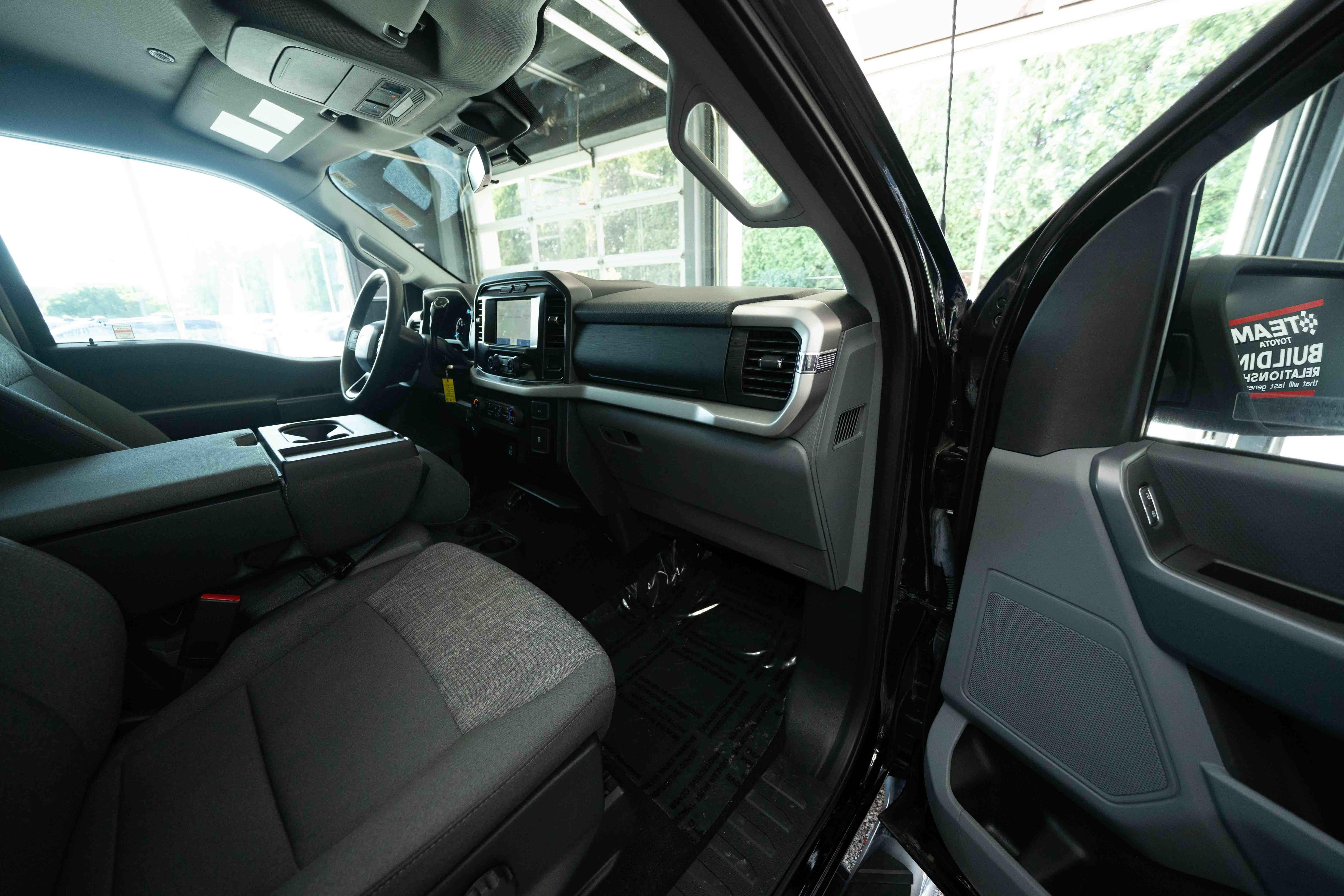 Used 2022 Ford F150 XLT AWD/4WD image 25