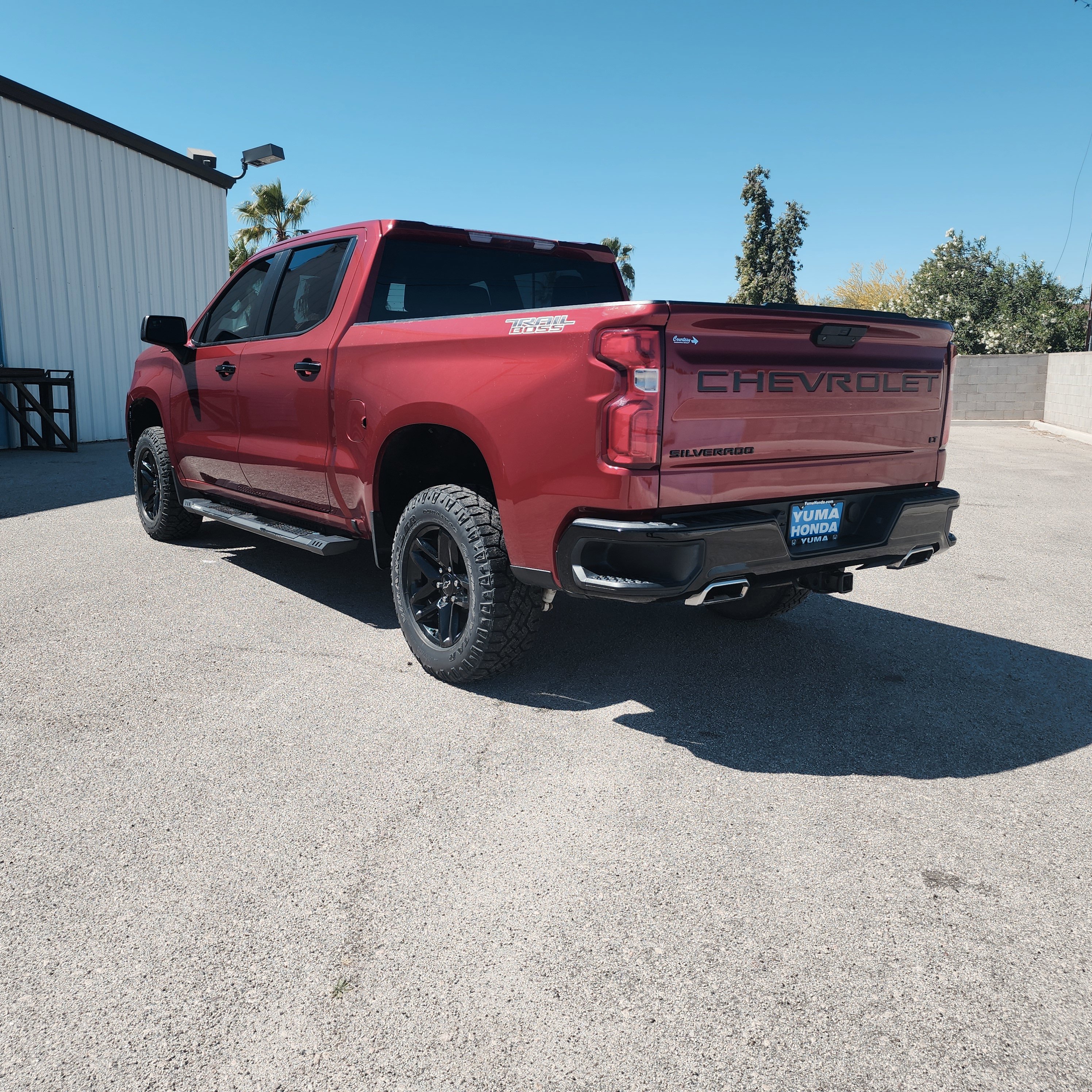 Used 2021 Chevrolet Silverado 1500 LT Trail Boss w/ LPO, Dark Essentials Package image 11