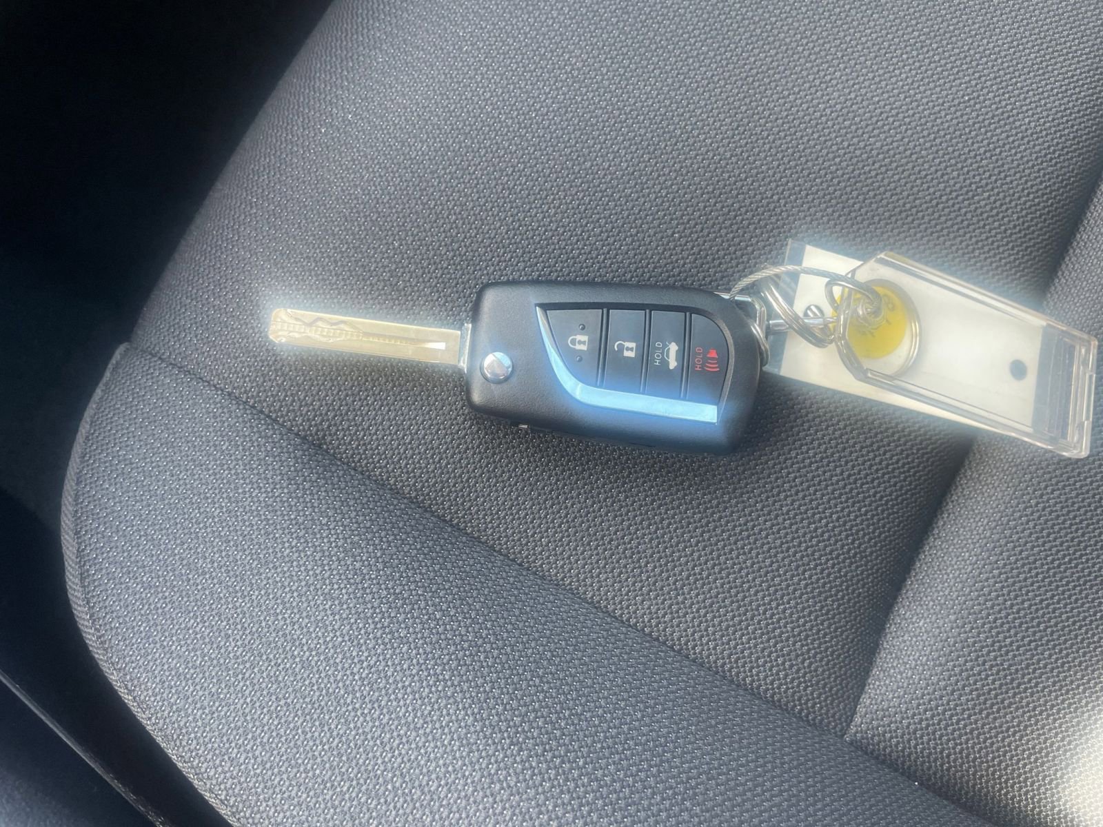 Used 2025 Toyota Corolla LE image 21