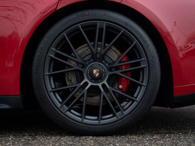 Used 2025 Porsche Panamera GTS image 13
