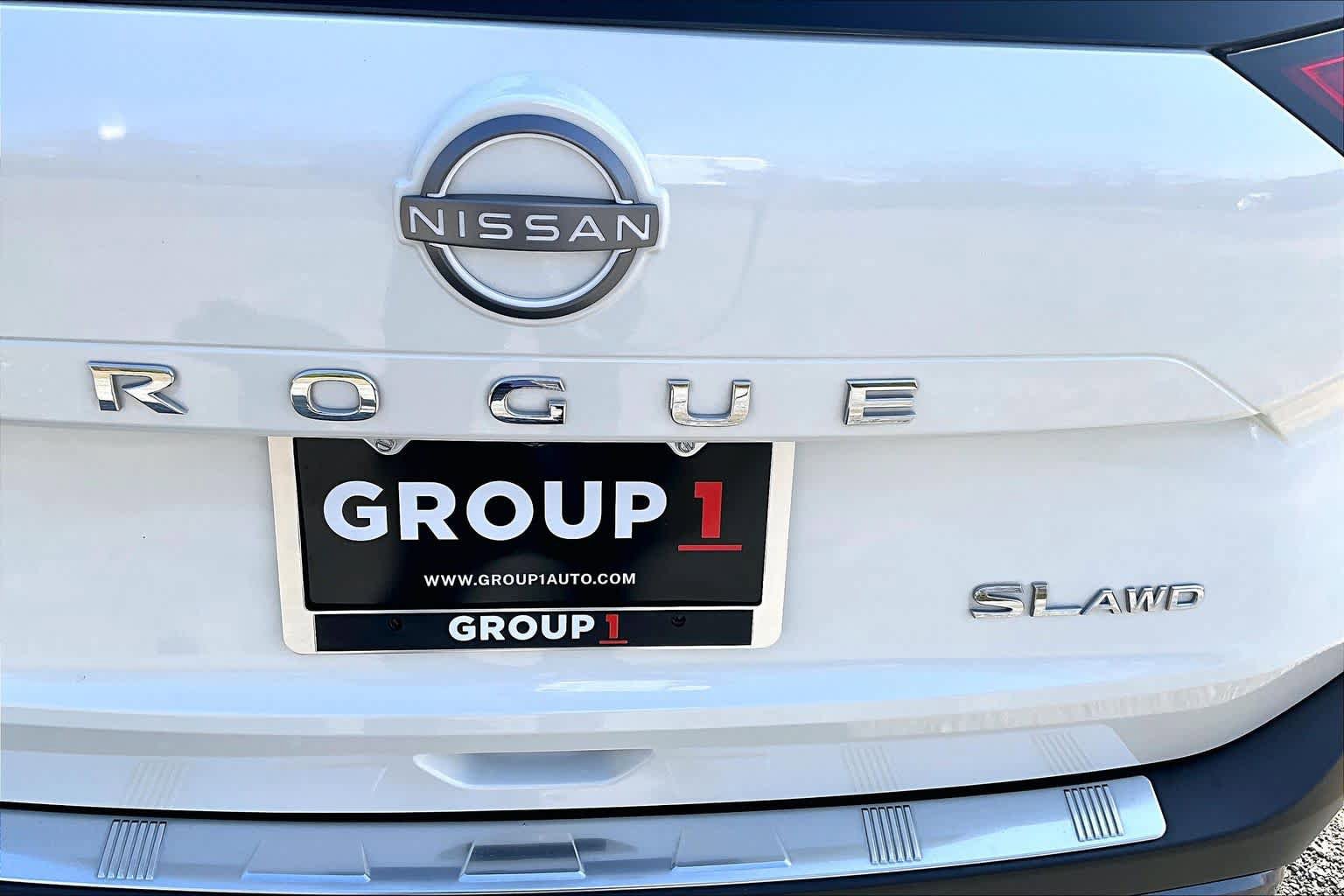 Used 2023 Nissan Rogue SL w/ SL Premium Package AWD/4WD image 10