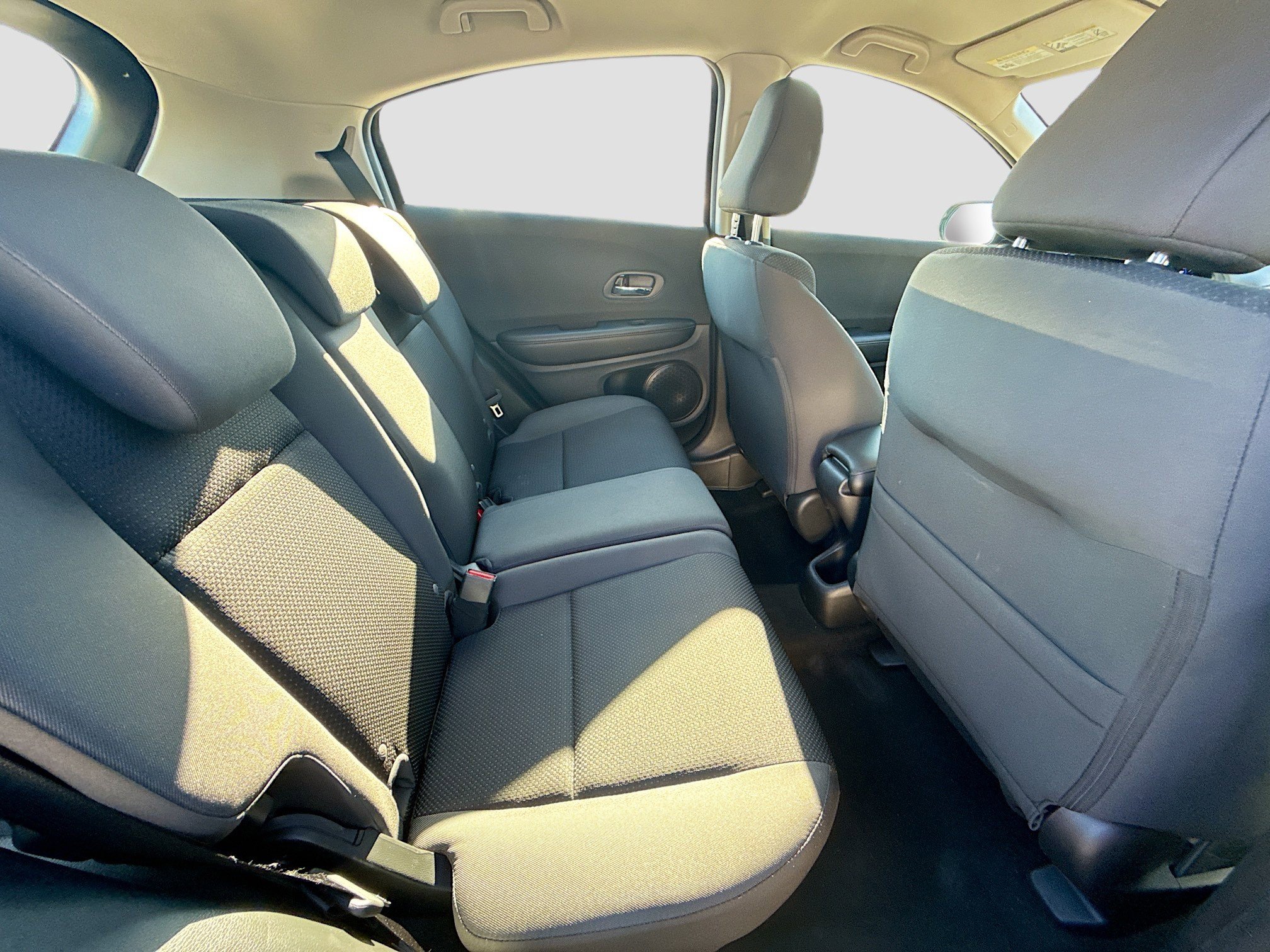 Certified 2022 Honda HR-V LX image 27