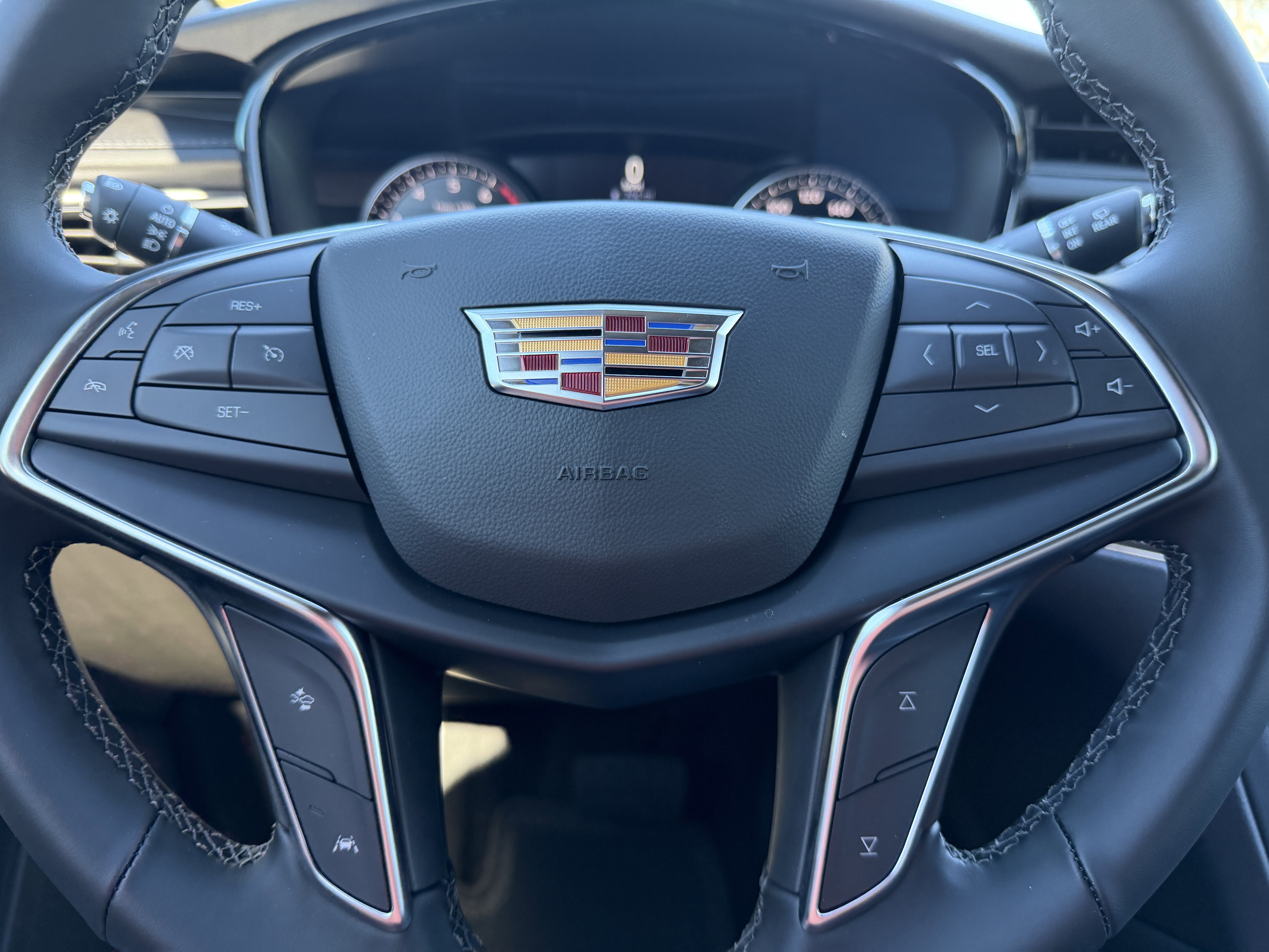 New 2026 Cadillac XT5 Luxury image 29