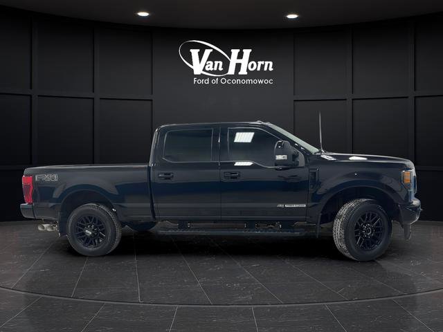 Used 2022 Ford F250 Lariat w/ Black Appearance Package image 2