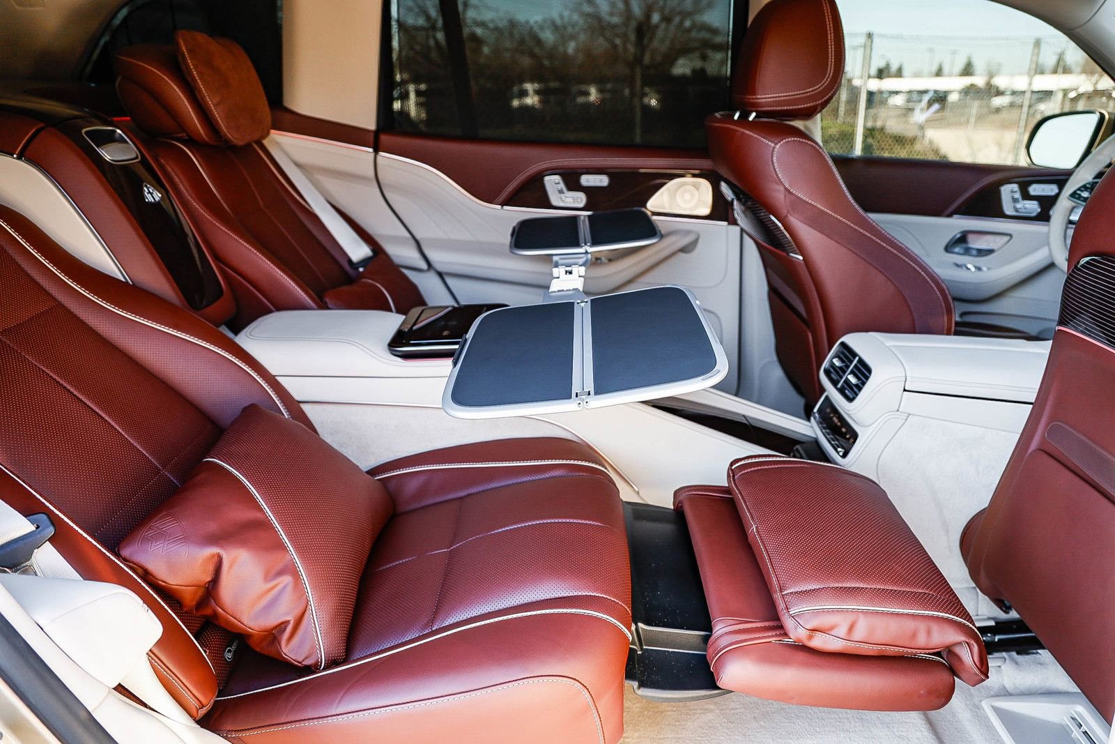 Certified 2023 Mercedes-Benz Maybach GLS 600 4MATIC image 22