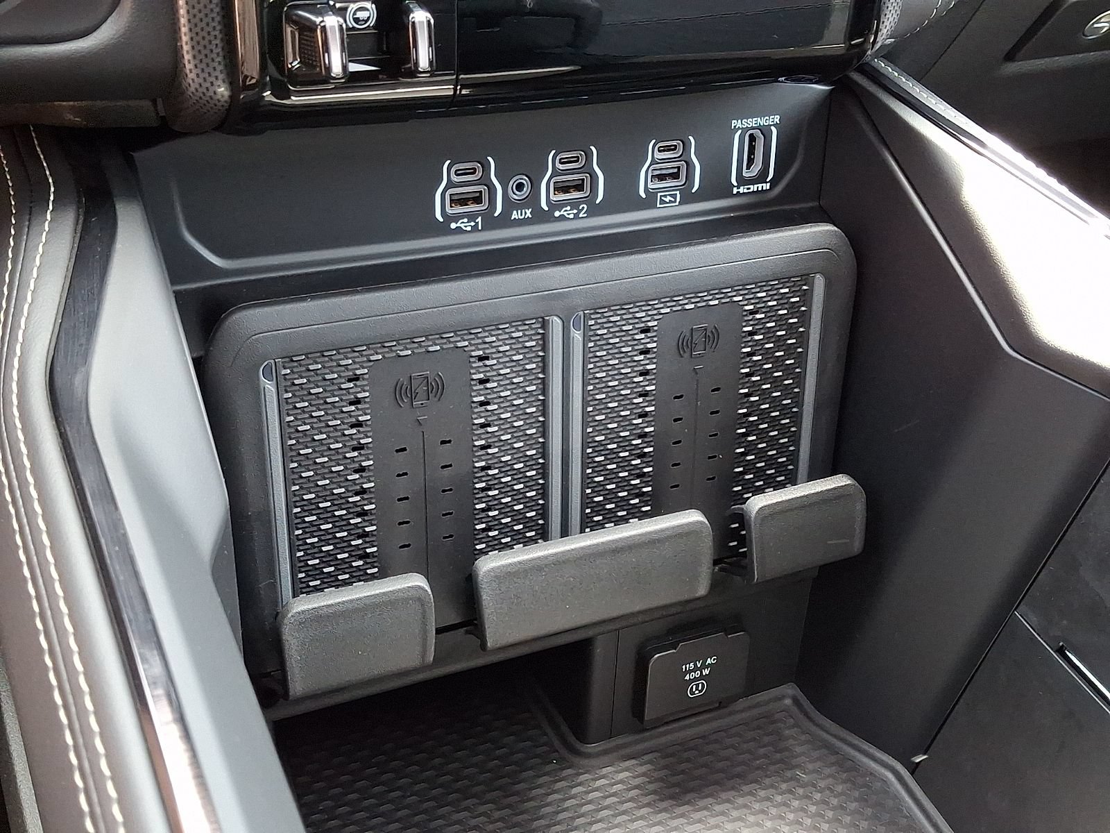New 2026 RAM 2500 Limited AWD/4WD image 11